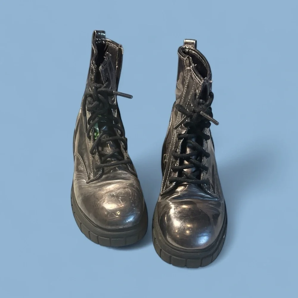 Madden NYC Silver Metallic Lace-Up Combat Boots Size 2